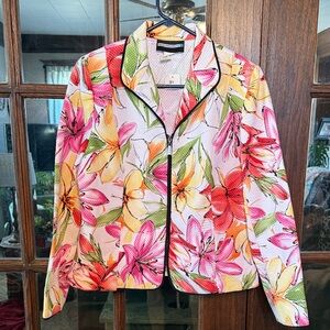 Requirements Vibrant Floral Blazer Size‎ 12